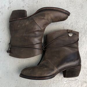Manila Grace ankle boots